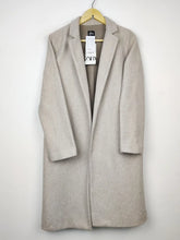 Buy online pre-used pre-loved 100% authentic & Original branded Zara (WC-3496) available in Pakistan. Top international brands avilable.