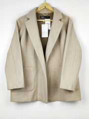 Buy online pre-used pre-loved 100% authentic & Original branded Zara (WC-3526) available in Pakistan. Top international brands avilable.