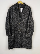 Buy online pre-used pre-loved 100% authentic & Original branded Zara (WC-3672) available in Pakistan. Top international brands avilable.