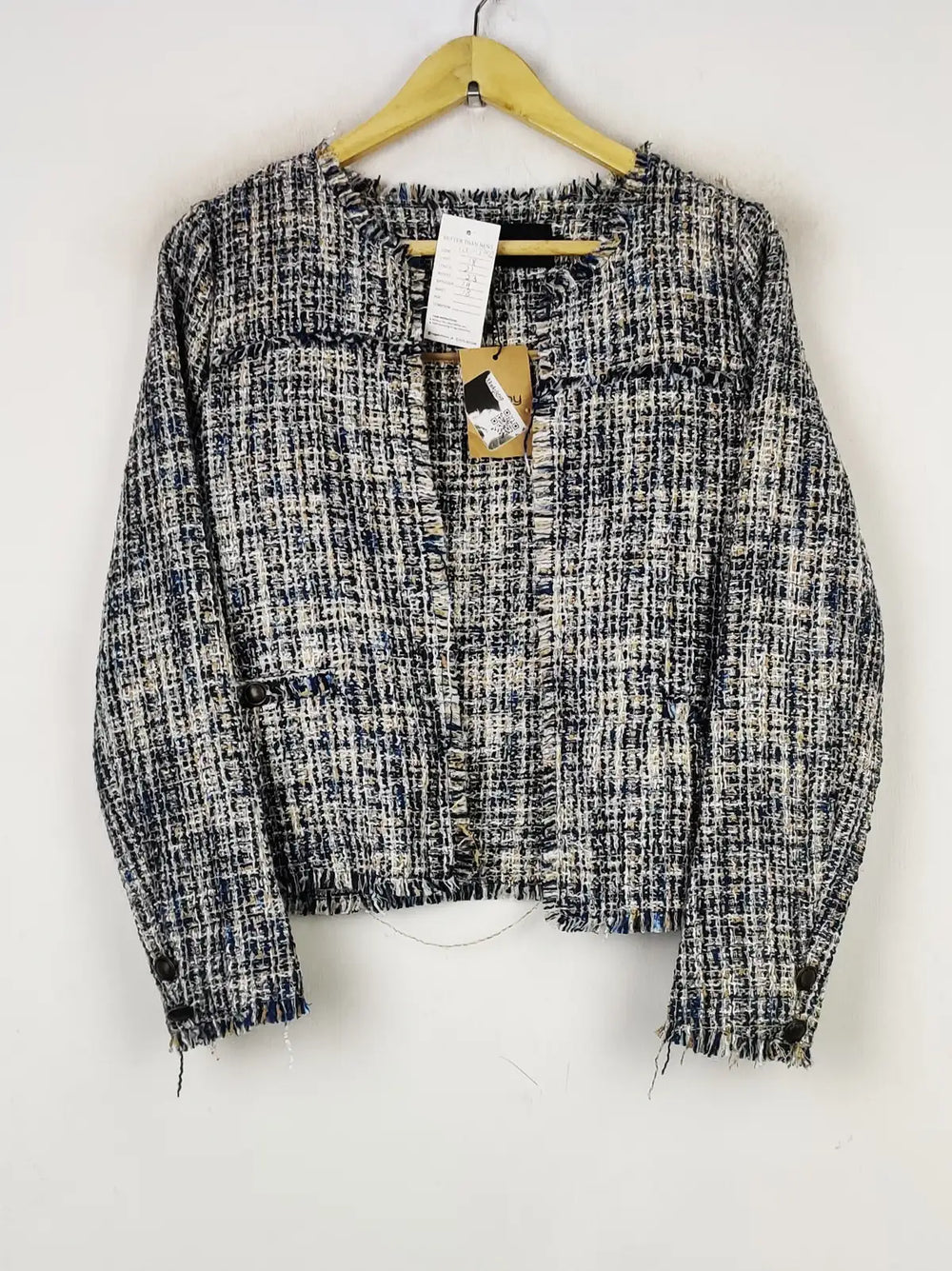 Buy online pre-used pre-loved 100% authentic & Original branded Vero Moda (WC-3702) available in Pakistan. Top international brands avilable.