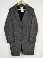 Buy online pre-used pre-loved 100% authentic & Original branded Unknown Brand (WC-3763) available in Pakistan. Top international brands avilable.