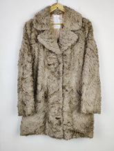 Buy online pre-used pre-loved 100% authentic & Original branded Zara (WC-3798) available in Pakistan. Top international brands avilable.