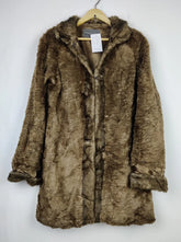 Buy online pre-used pre-loved 100% authentic & Original branded Papillon (WC-3802) available in Pakistan. Top international brands avilable.