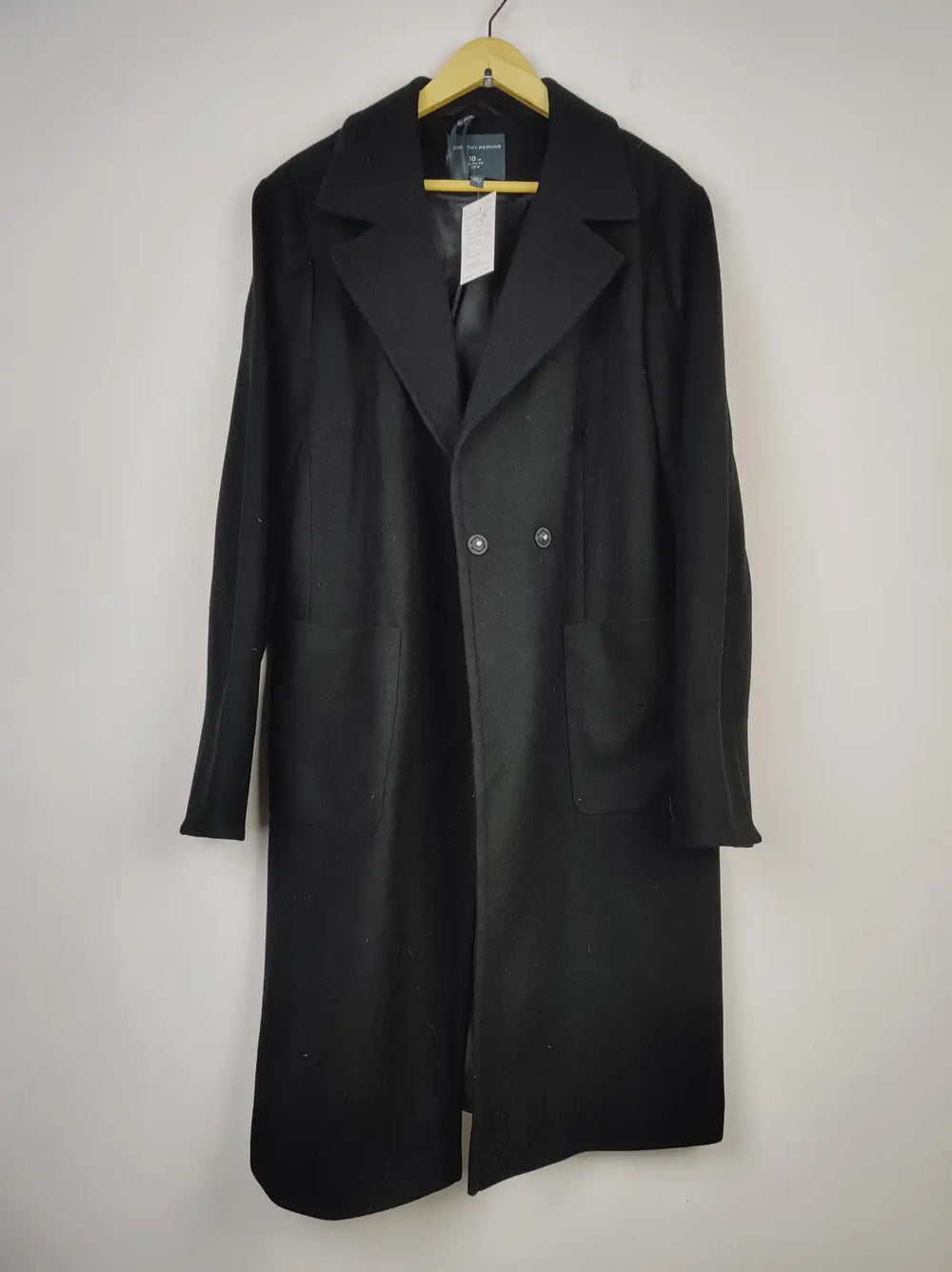 Buy online pre-used pre-loved 100% authentic & Original branded Dorothy Perkins (WC-3904) available in Pakistan. Top international brands avilable.