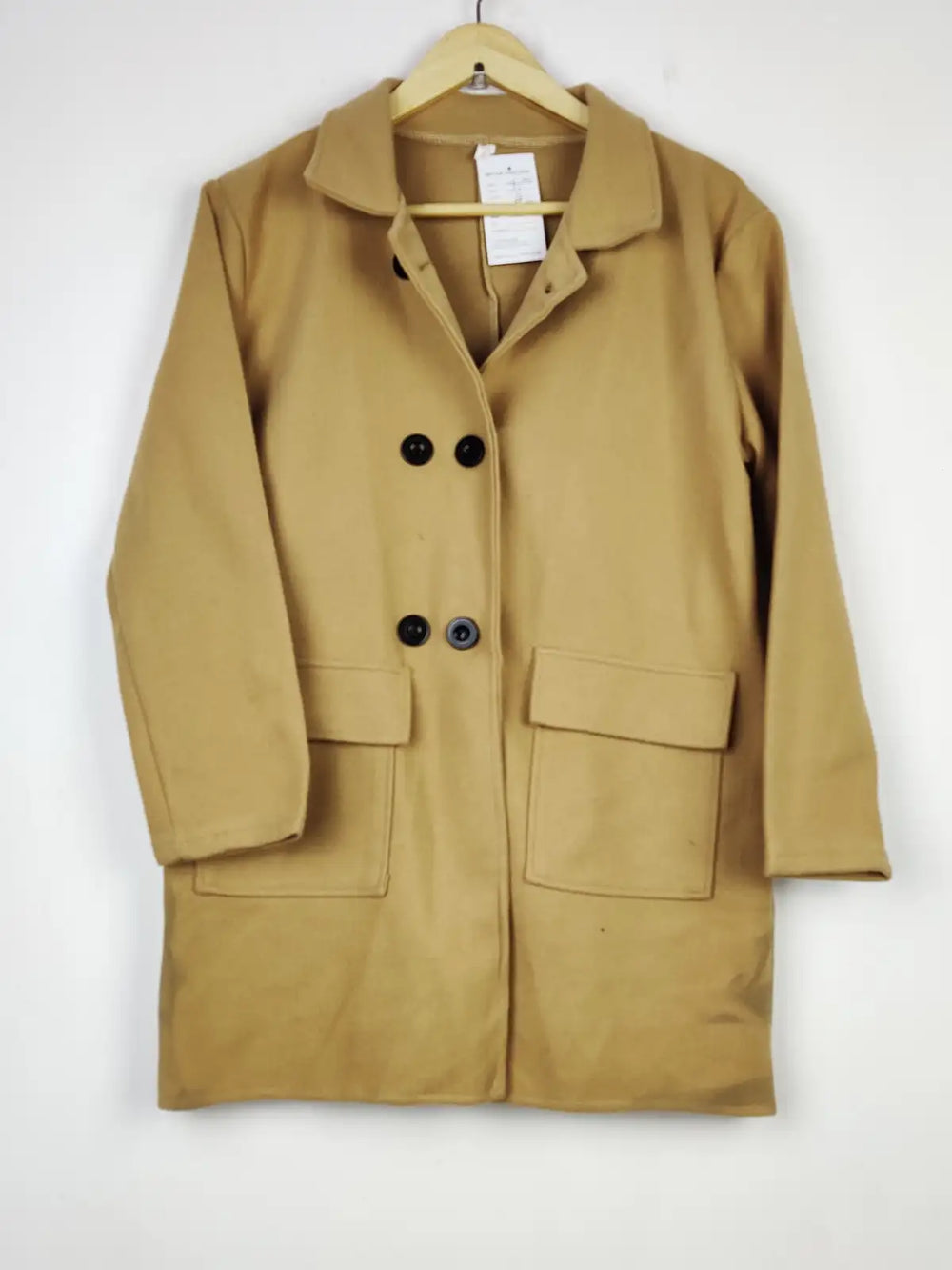 Buy online pre-used pre-loved 100% authentic & Original branded Unknown Brand (WC-3955) available in Pakistan. Top international brands avilable.