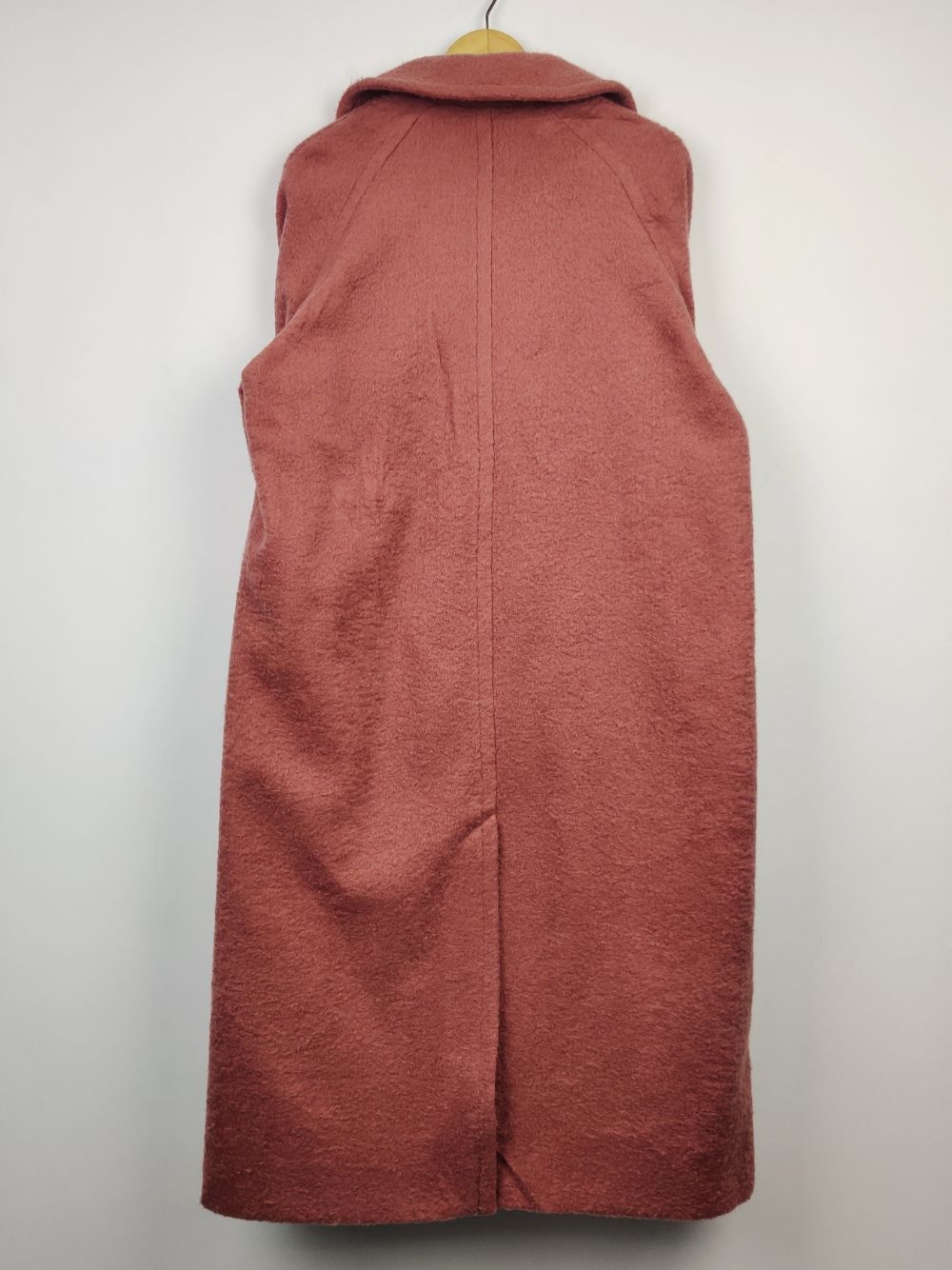 River Island (WC-4671)
