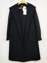 Buy online pre-used pre-loved 100% authentic & Original branded Zara (WC-4723) available in Pakistan. Top international brands avilable.