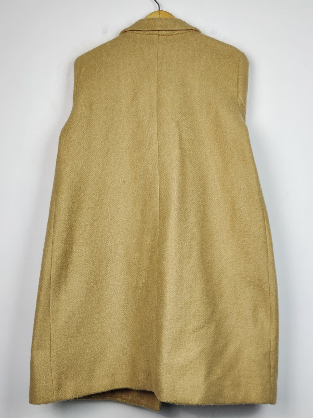 Zara (WC-5017)