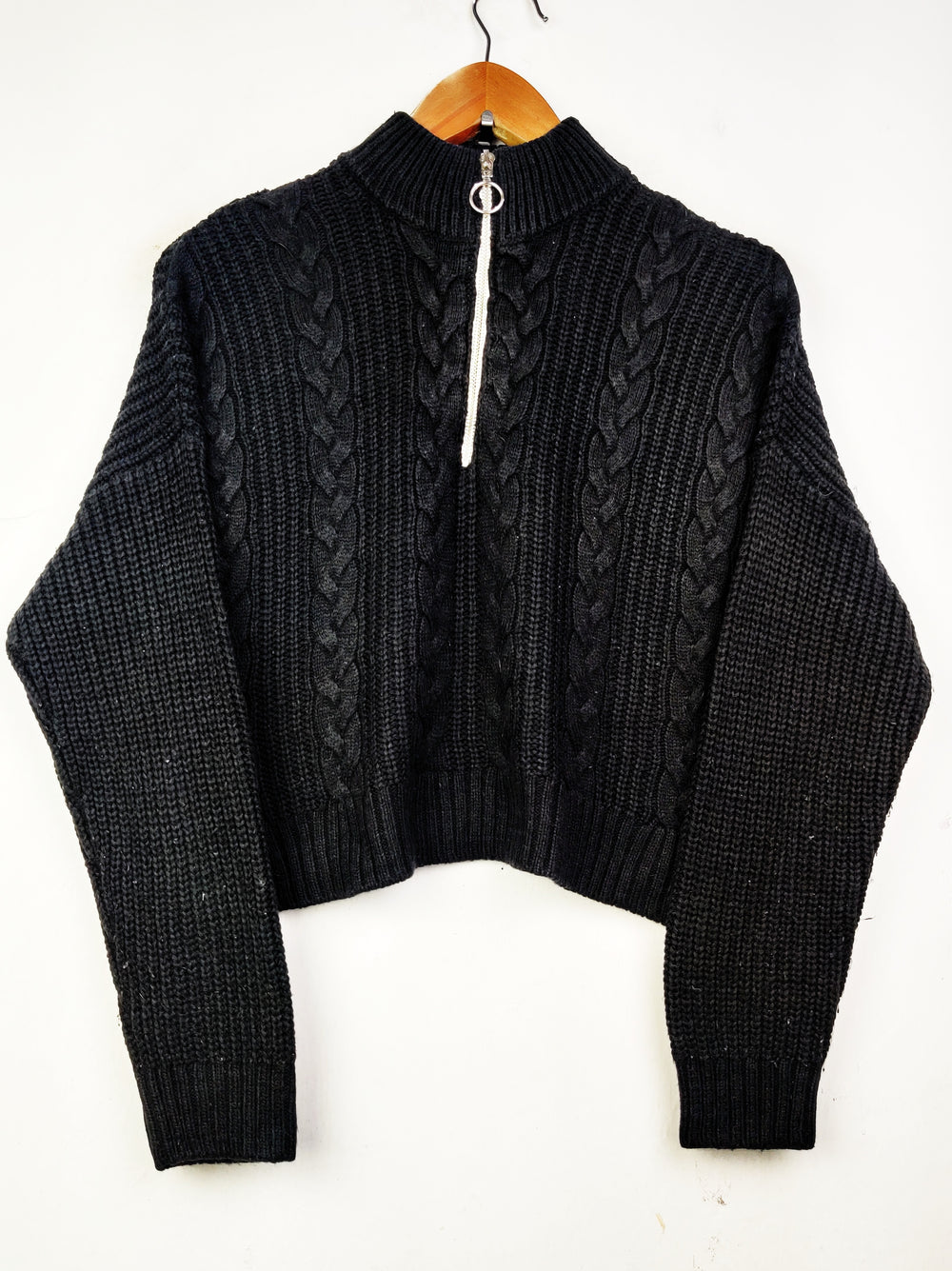 Buy online pre-used pre-loved 100% authentic & Original branded Forever 21 (WCT-05) available in Pakistan. Top international brands avilable.