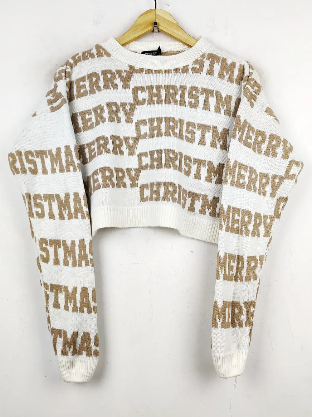 Buy online pre-used pre-loved 100% authentic & Original branded Boohoo (WCT-1002) available in Pakistan. Top international brands avilable.