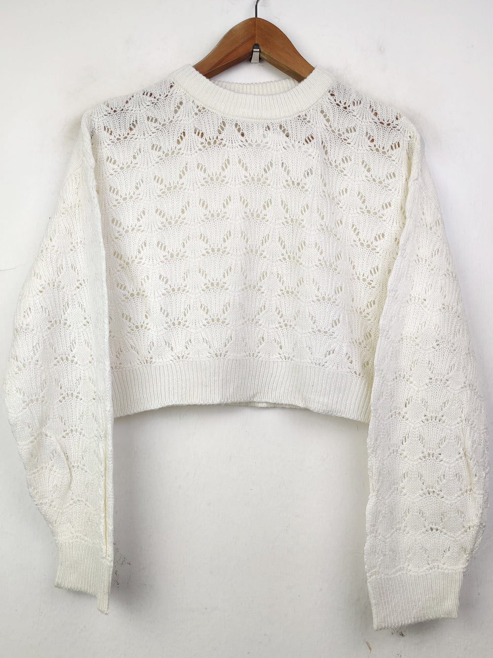 Buy online pre-used pre-loved 100% authentic & Original branded H&M (WCT-100) available in Pakistan. Top international brands avilable.