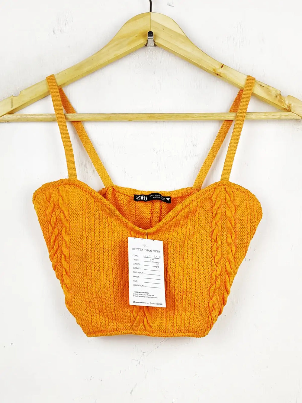 Buy online pre-used pre-loved 100% authentic & Original branded Zara (WCT-1021) available in Pakistan. Top international brands avilable.