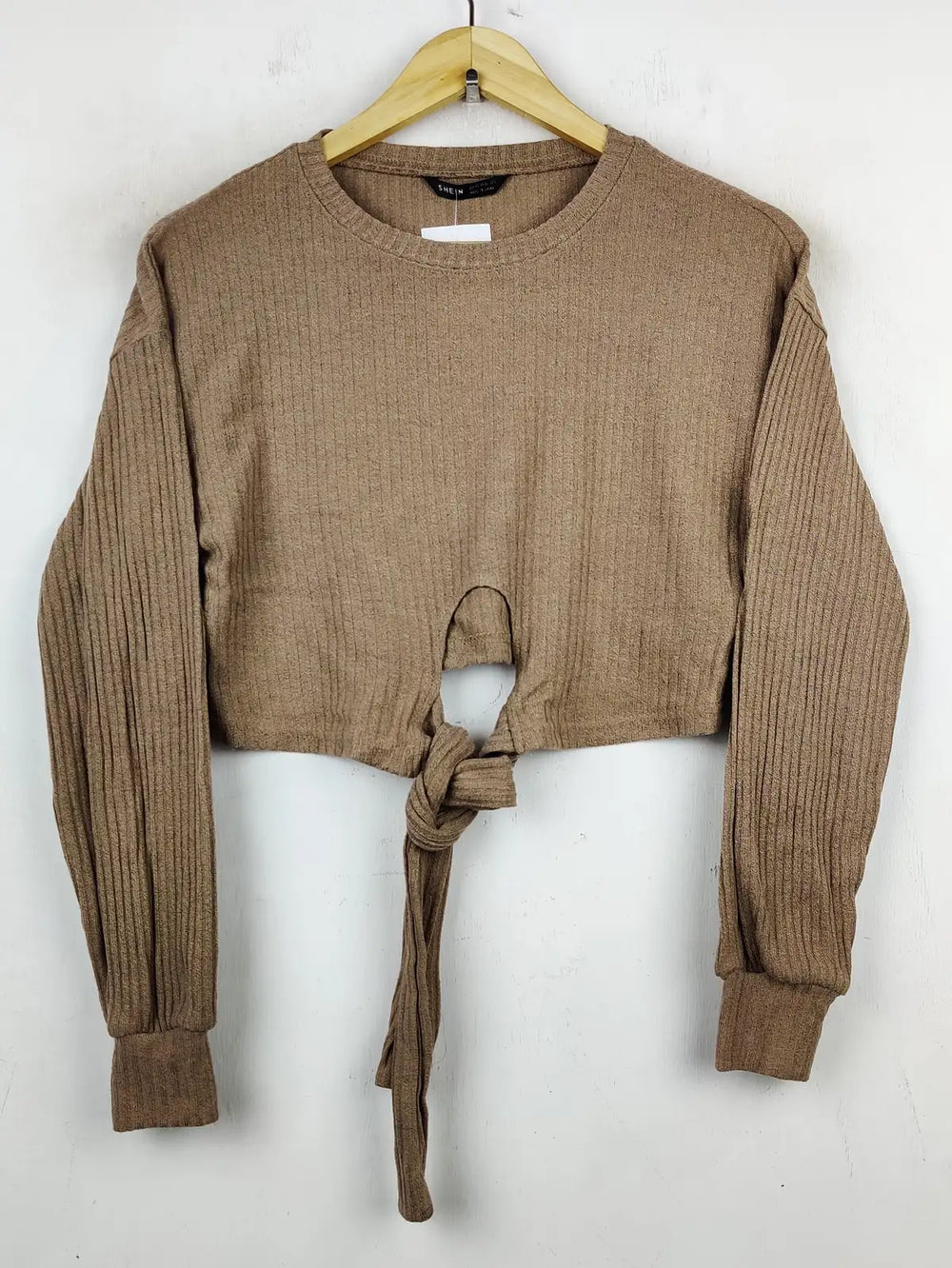 Buy online pre-used pre-loved 100% authentic & Original branded Shein (WCT-1089) available in Pakistan. Top international brands avilable.