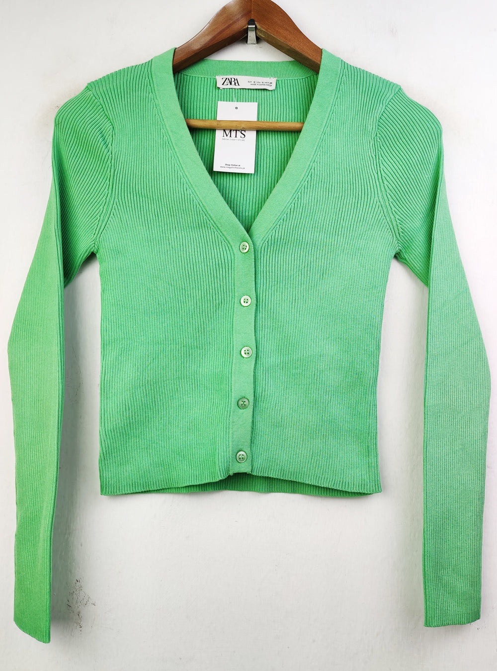 Buy online pre-used pre-loved 100% authentic & Original branded Zara (WCT-121) available in Pakistan. Top international brands avilable.