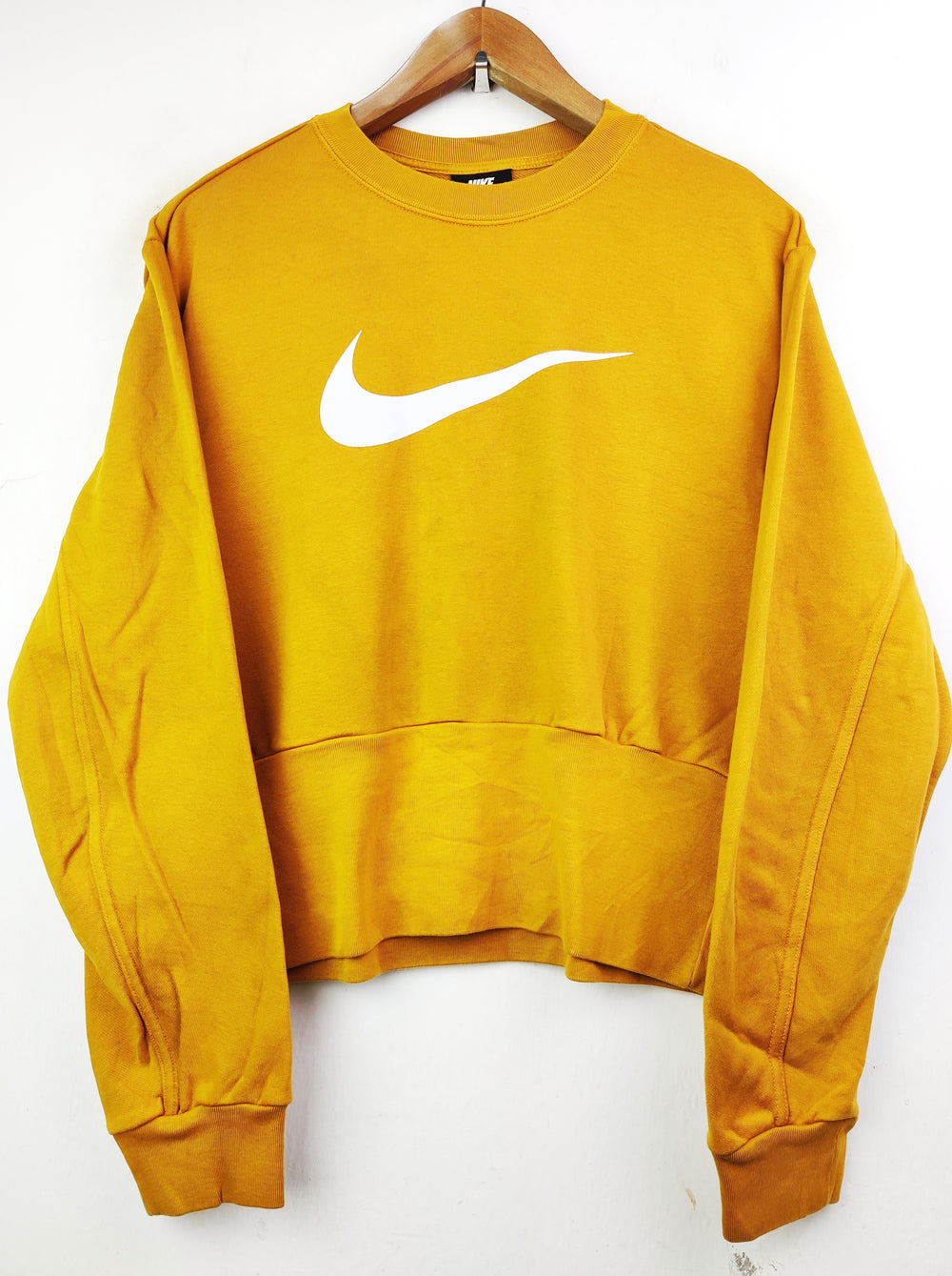 Buy online pre-used pre-loved 100% authentic & Original branded Nike (WCT-123) available in Pakistan. Top international brands avilable.