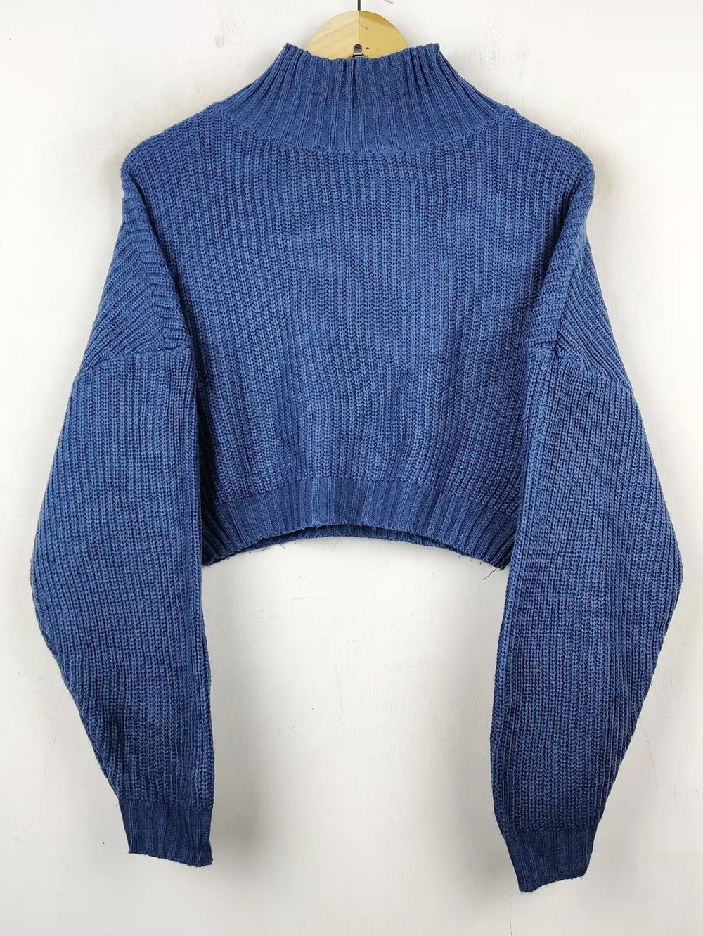 Buy online pre-used pre-loved 100% authentic & Original branded Zaful (WCT-1242) available in Pakistan. Top international brands avilable.