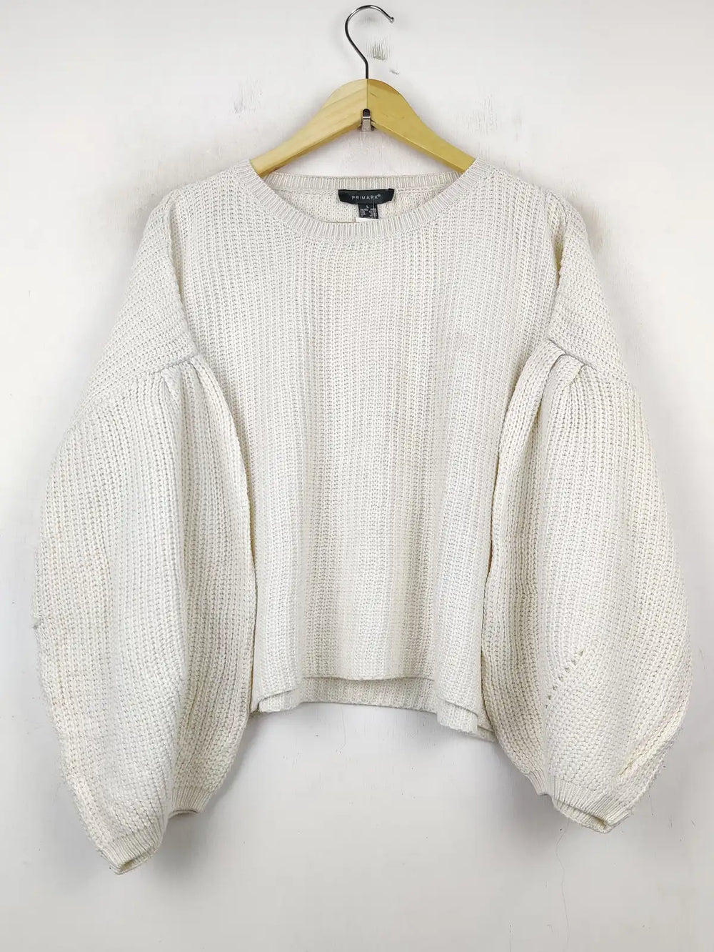 Buy online pre-used pre-loved 100% authentic & Original branded Primark (WCT-1252) available in Pakistan. Top international brands avilable.