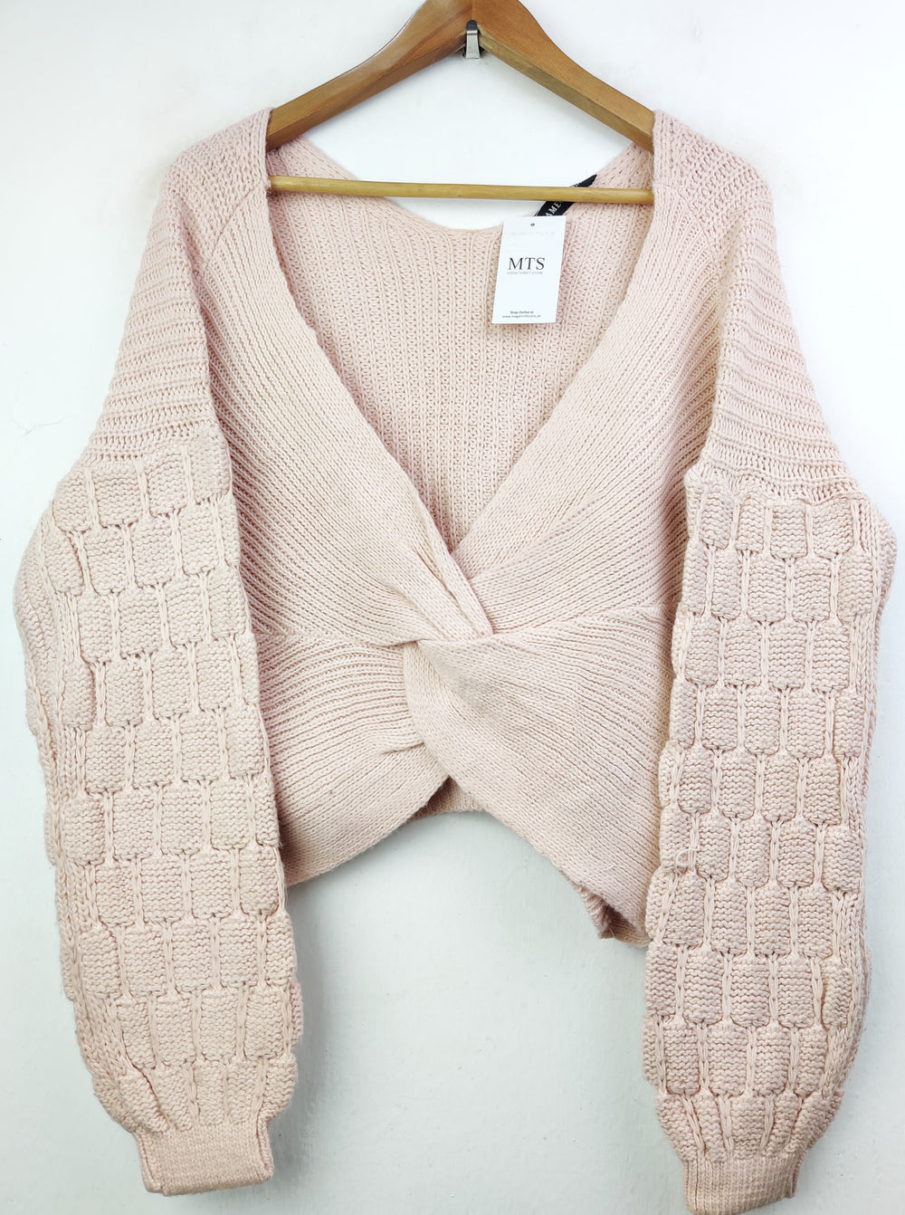 Buy online pre-used pre-loved 100% authentic & Original branded Unknown Brand (WCT-128) available in Pakistan. Top international brands avilable.