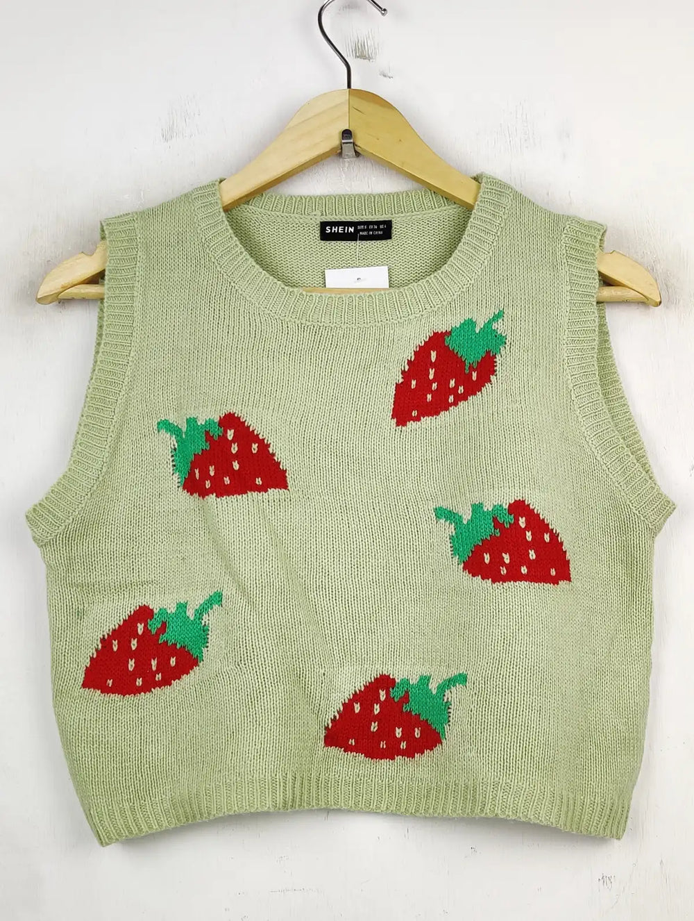 Buy online pre-used pre-loved 100% authentic & Original branded Shein (WCT-1338) available in Pakistan. Top international brands avilable.