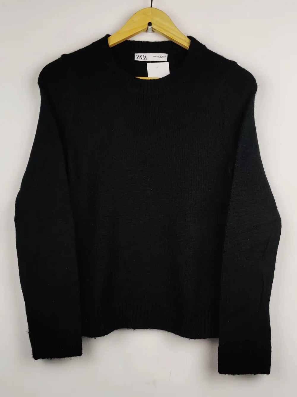 Buy online pre-used pre-loved 100% authentic & Original branded Zara (WCT-1361) available in Pakistan. Top international brands avilable.