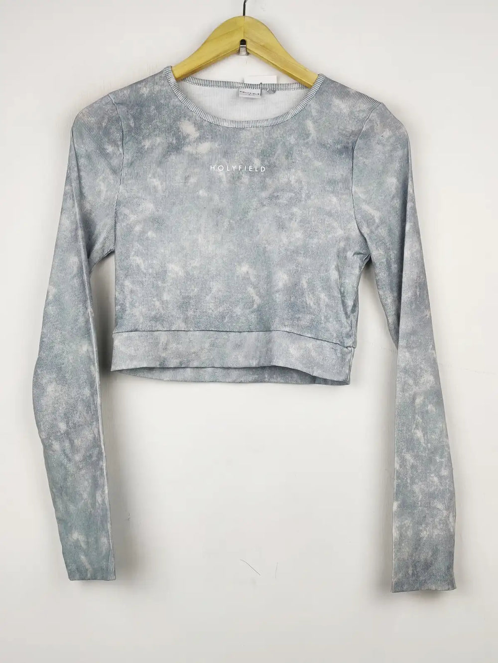 Buy online pre-used pre-loved 100% authentic & Original branded Holyfield (WCT-1397) available in Pakistan. Top international brands avilable.