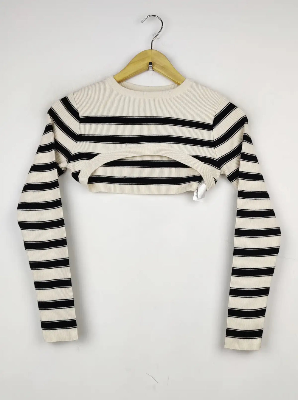 Buy online pre-used pre-loved 100% authentic & Original branded Primark (WCT-1403) available in Pakistan. Top international brands avilable.