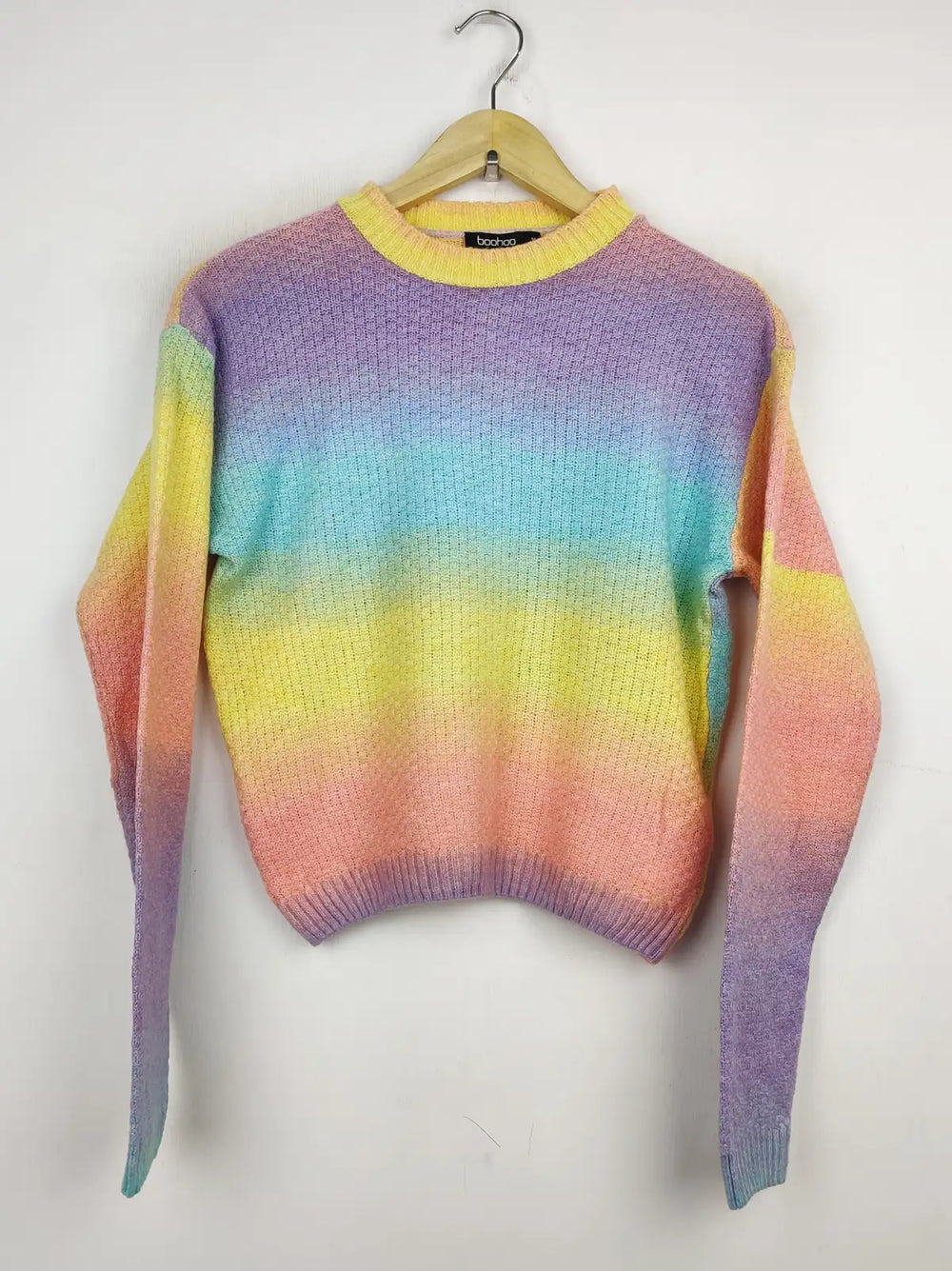 Buy online pre-used pre-loved 100% authentic & Original branded Boohoo (WCT-1471) available in Pakistan. Top international brands avilable.