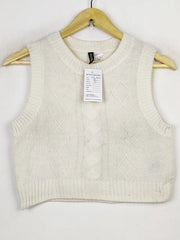 Buy online pre-used pre-loved 100% authentic & Original branded H&M (WCT-1646) available in Pakistan. Top international brands avilable.