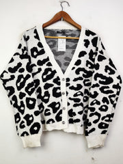 Buy online pre-used pre-loved 100% authentic & Original branded Boohoo (WCT-16) available in Pakistan. Top international brands avilable.