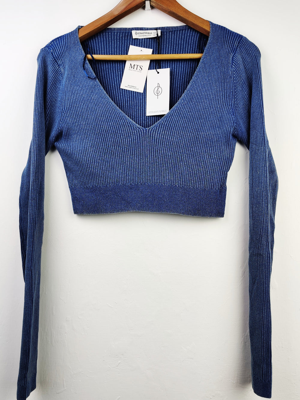 Buy online pre-used pre-loved 100% authentic & Original branded Stradivarius (WCT-171) available in Pakistan. Top international brands avilable.