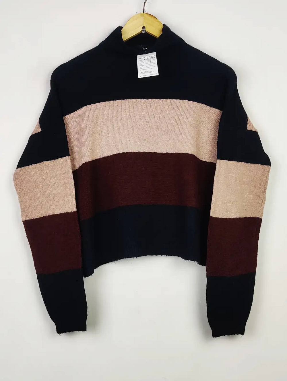 Buy online pre-used pre-loved 100% authentic & Original branded New Look (WCT-1959) available in Pakistan. Top international brands avilable.