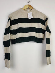 Buy online pre-used pre-loved 100% authentic & Original branded H&M (WCT-2228) available in Pakistan. Top international brands avilable.