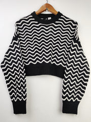 Buy online pre-used pre-loved 100% authentic & Original branded H&M (WCT-236) available in Pakistan. Top international brands avilable.