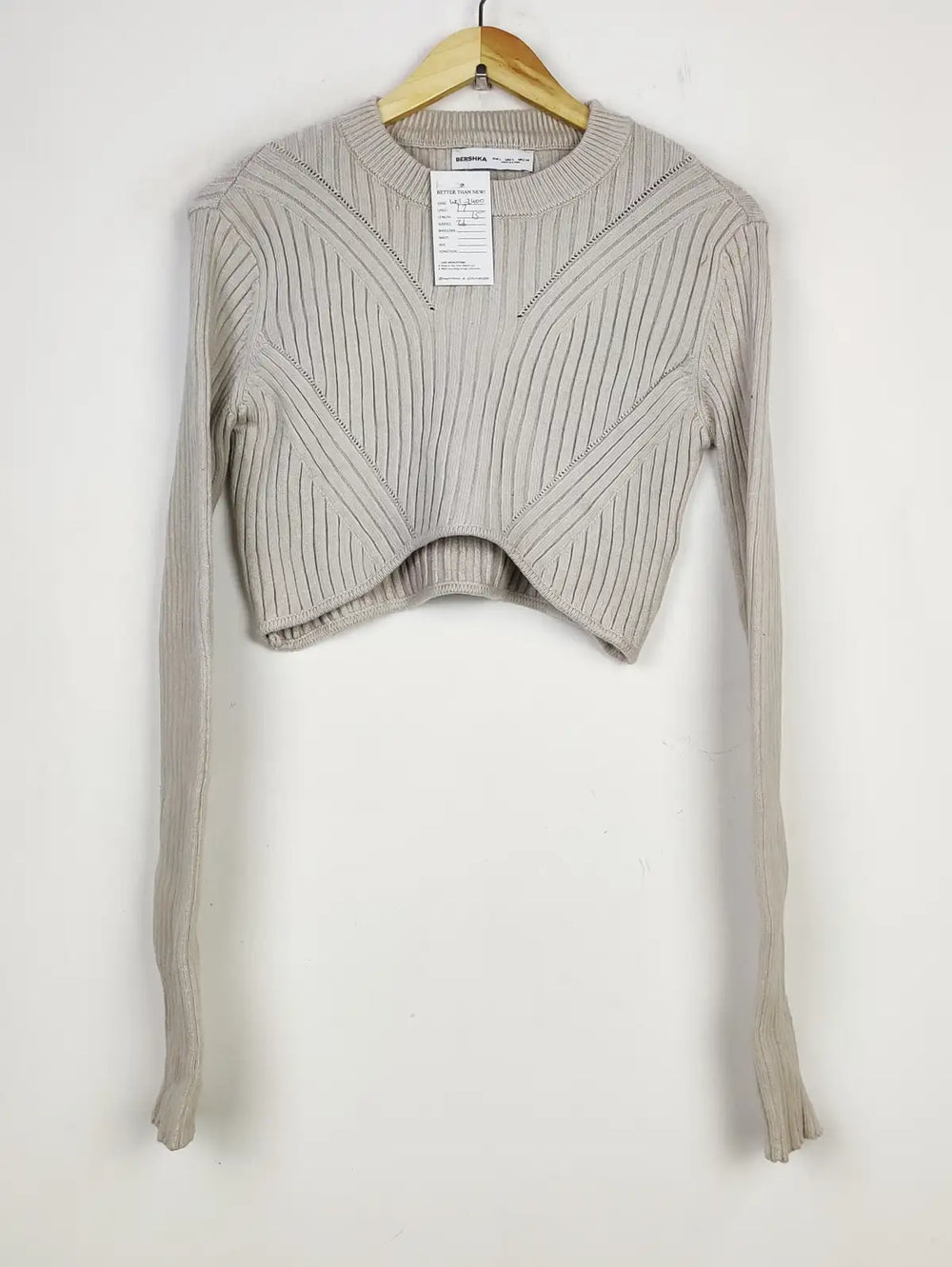 Buy online pre-used pre-loved 100% authentic & Original branded Bershka (WCT-2400) available in Pakistan. Top international brands avilable.
