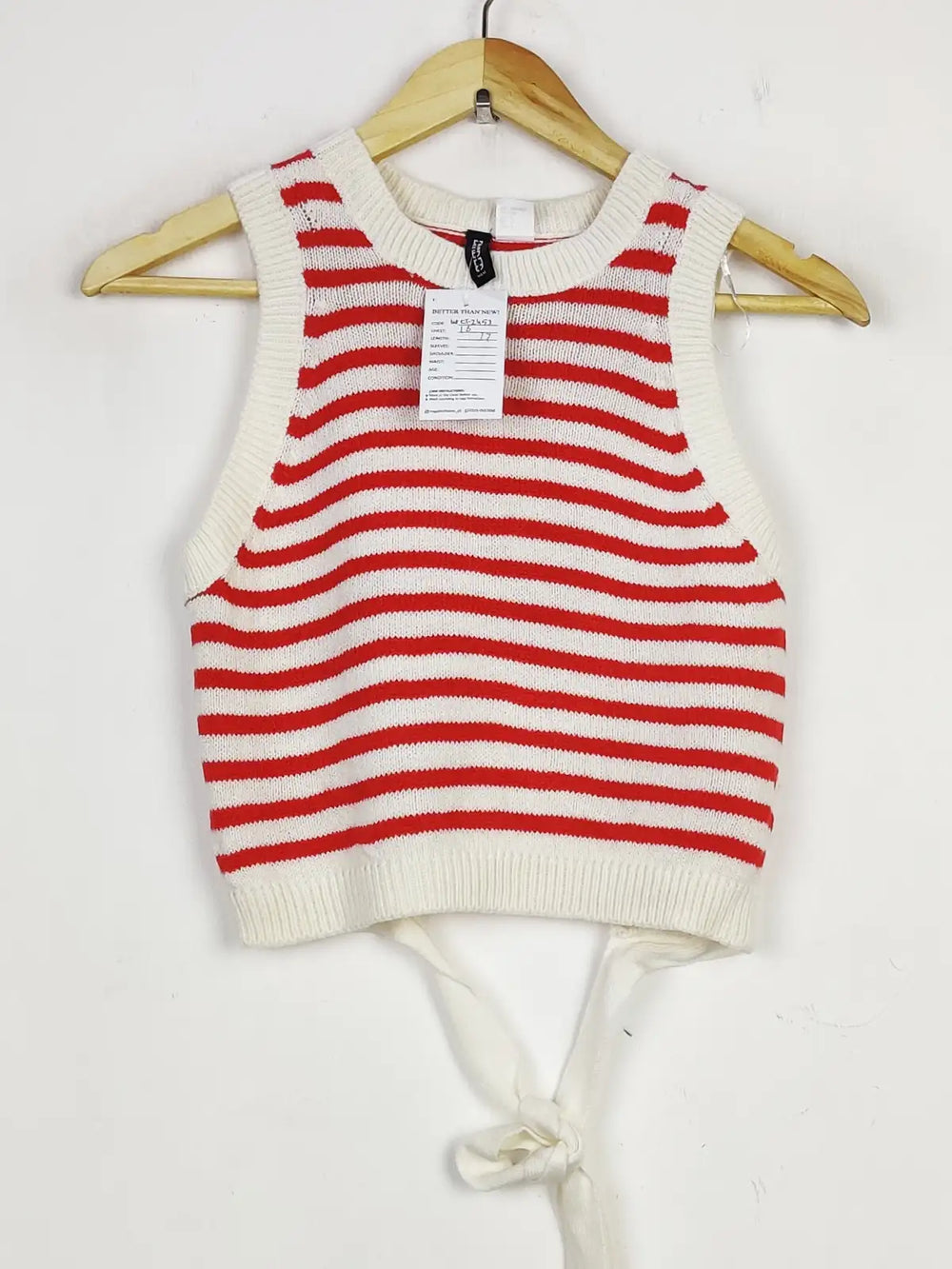 Buy online pre-used pre-loved 100% authentic & Original branded H&M (WCT-2453) available in Pakistan. Top international brands avilable.