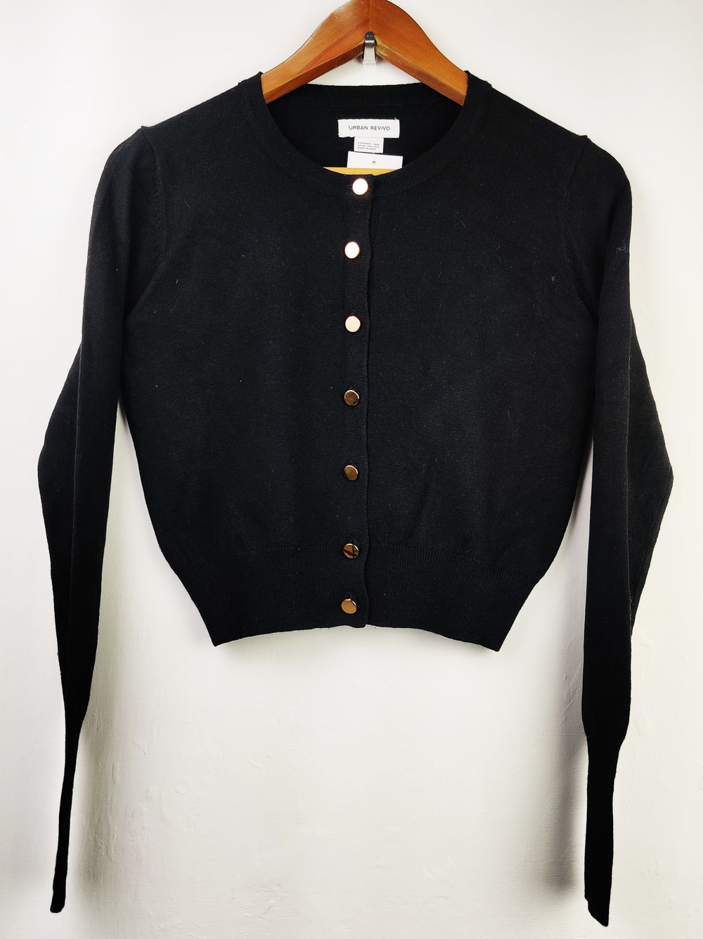 Buy online pre-used pre-loved 100% authentic & Original branded Urban Revivo (WCT-251) available in Pakistan. Top international brands avilable.