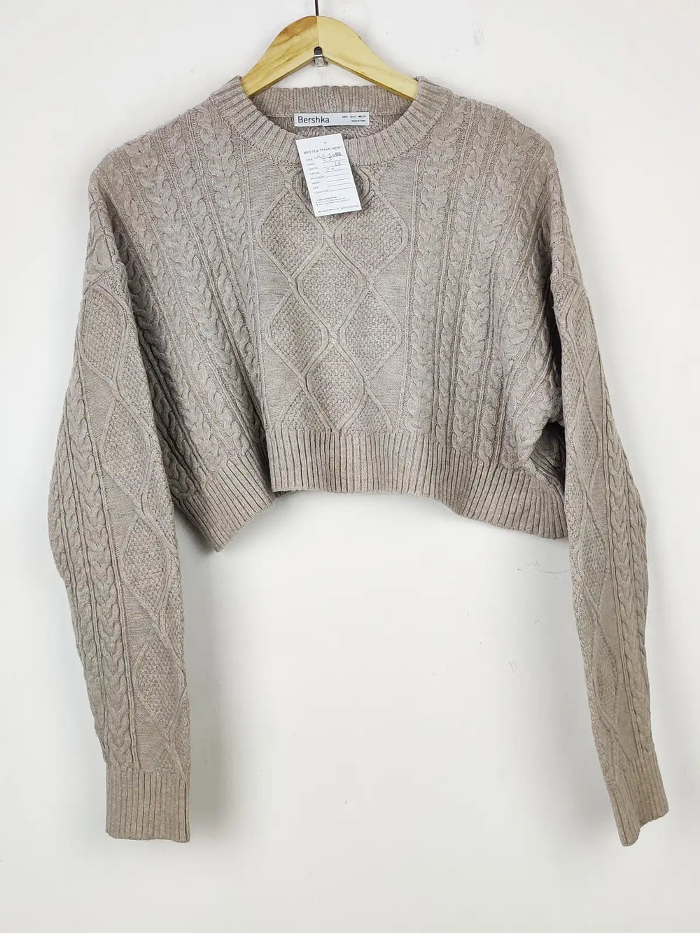 Buy online pre-used pre-loved 100% authentic & Original branded Bershka (WCT-2688) available in Pakistan. Top international brands avilable.