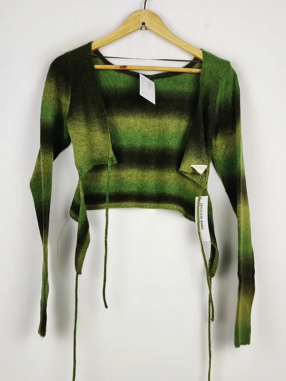 Buy online pre-used pre-loved 100% authentic & Original branded Urban Outfitters (WCT-2837) available in Pakistan. Top international brands avilable.