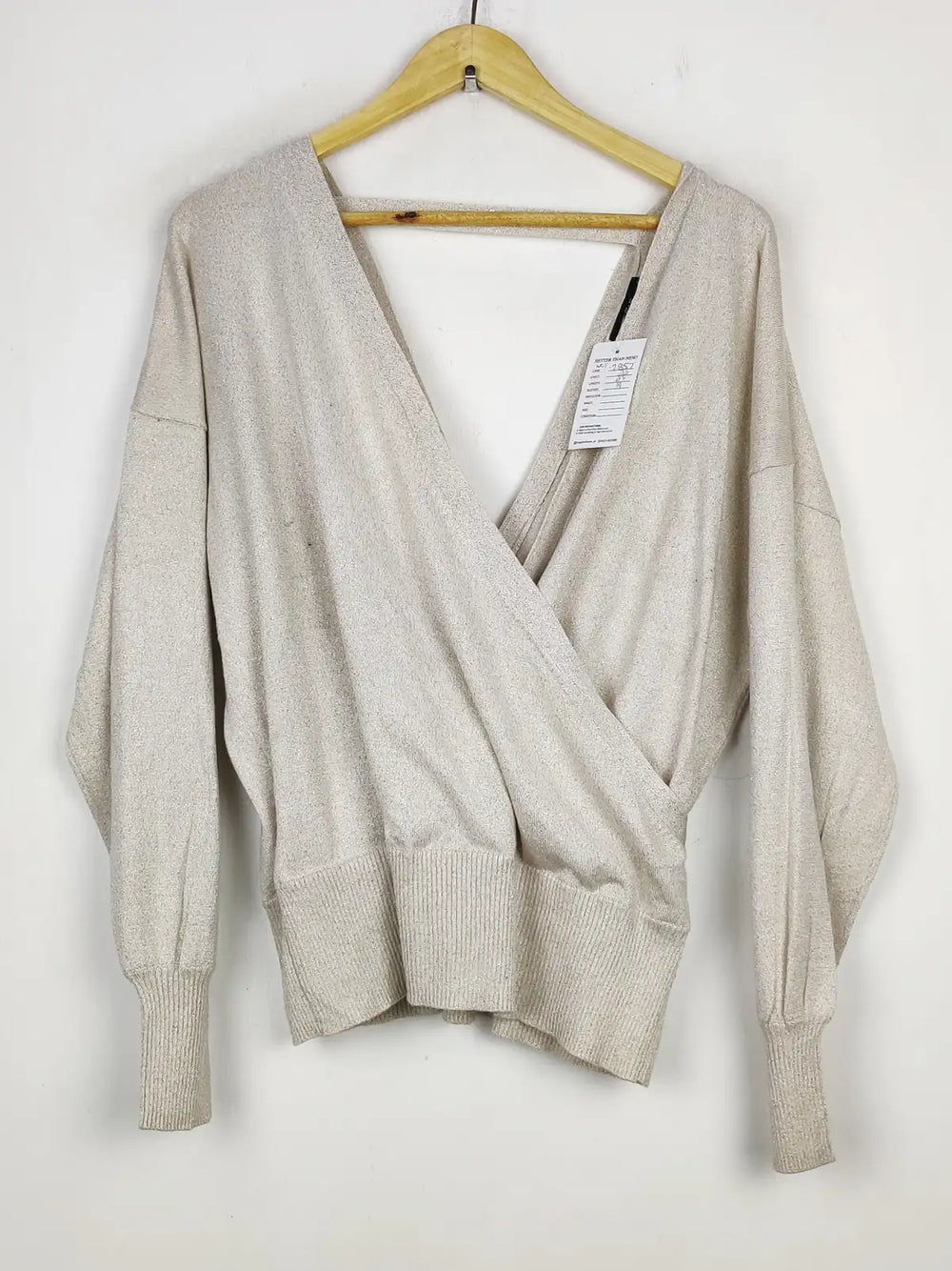 Buy online pre-used pre-loved 100% authentic & Original branded F&F (WCT-2857) available in Pakistan. Top international brands avilable.