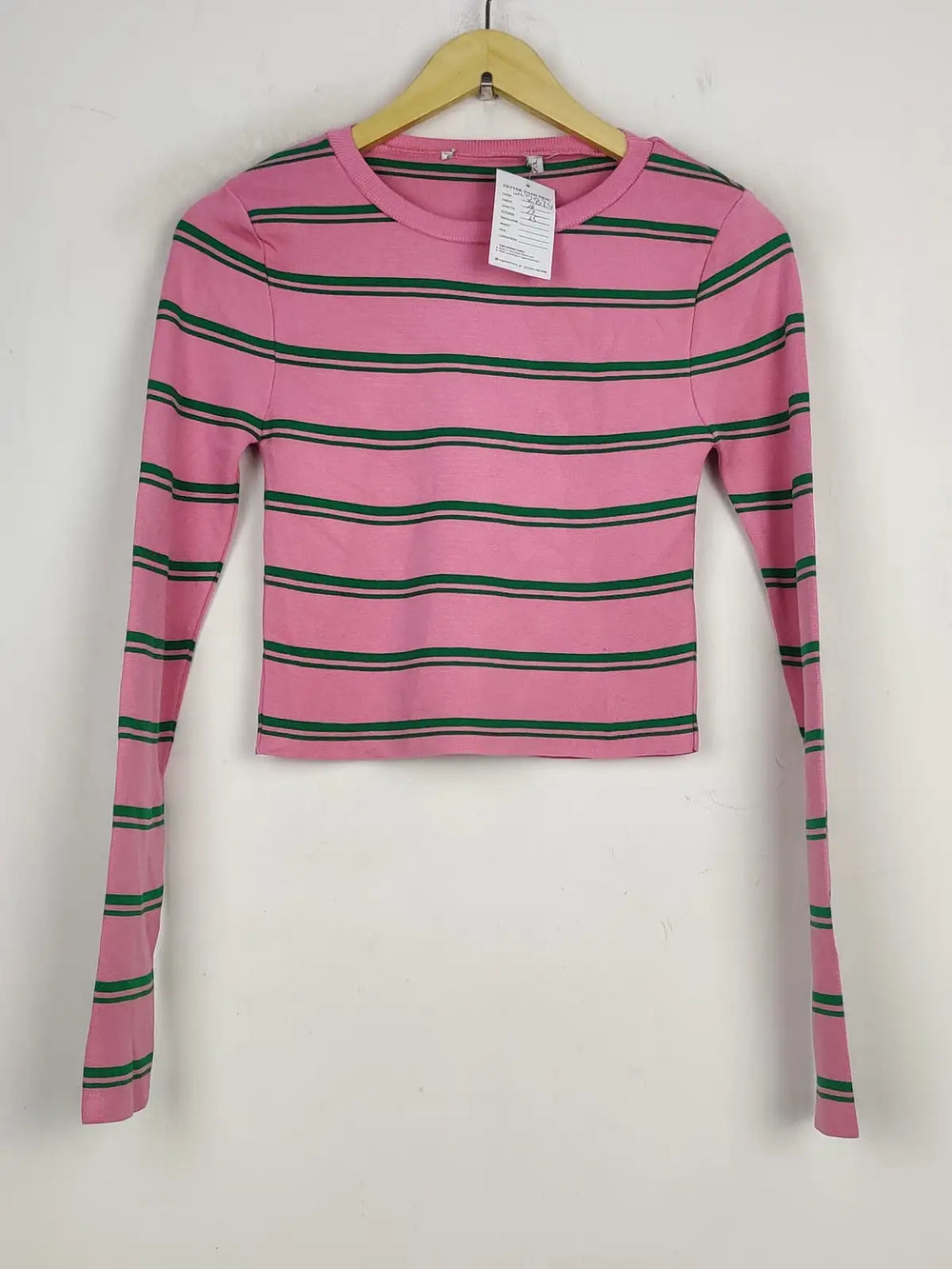 Buy online pre-used pre-loved 100% authentic & Original branded Unknown Brand (WCT-2874) available in Pakistan. Top international brands avilable.