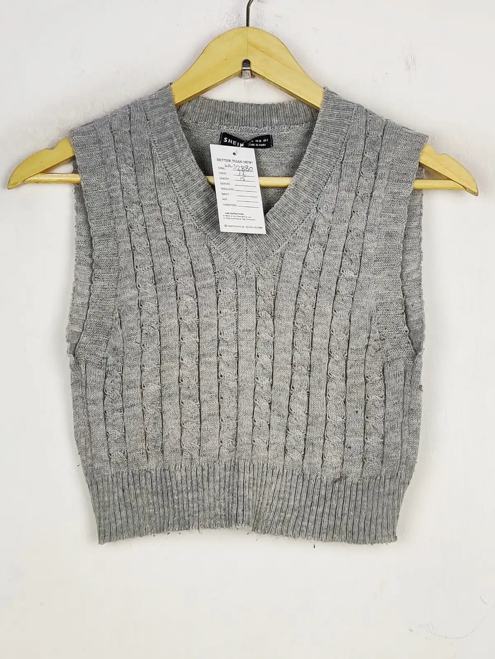 Buy online pre-used pre-loved 100% authentic & Original branded Shein (WCT-2880) available in Pakistan. Top international brands avilable.