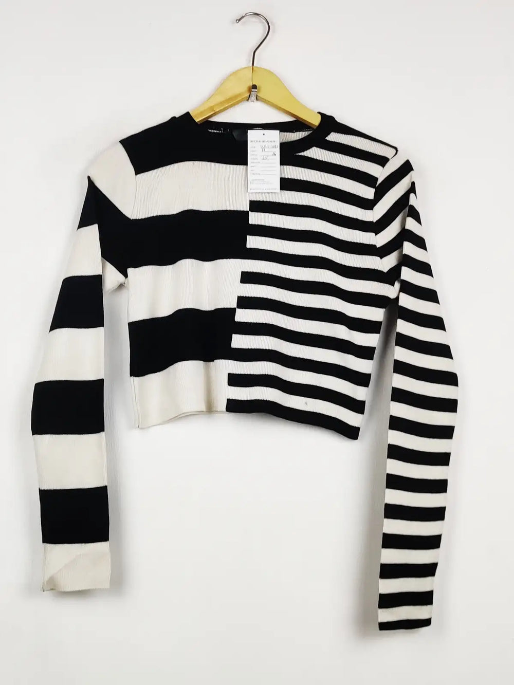Buy online pre-used pre-loved 100% authentic & Original branded Primark (WCT-3183) available in Pakistan. Top international brands avilable.