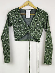 Buy online pre-used pre-loved 100% authentic & Original branded Bershka (WCT-3186) available in Pakistan. Top international brands avilable.