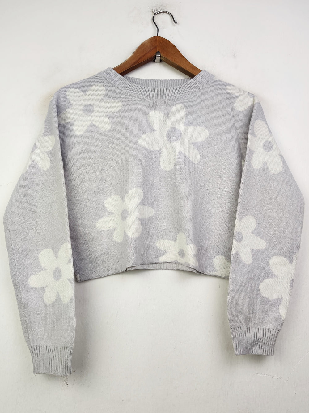 Buy online pre-used pre-loved 100% authentic & Original branded H&M (WCT-32) available in Pakistan. Top international brands avilable.