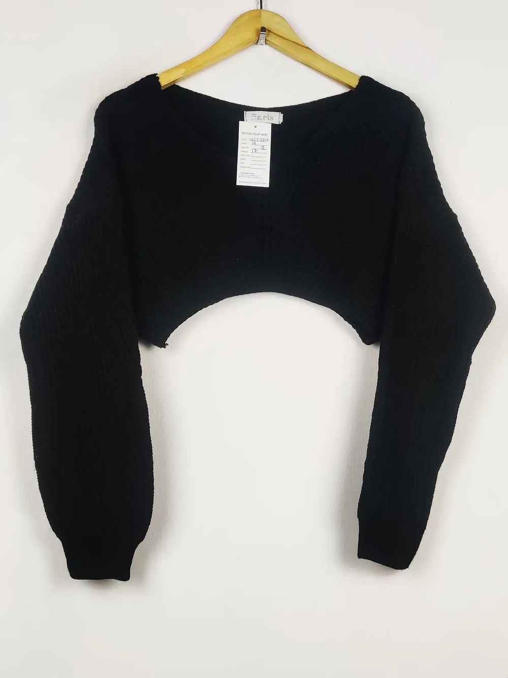 Buy online pre-used pre-loved 100% authentic & Original branded Paris (WCT-3308) available in Pakistan. Top international brands avilable.