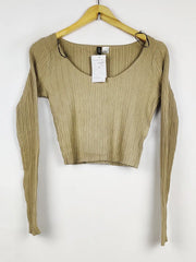 Buy online pre-used pre-loved 100% authentic & Original branded H&M (WCT-3365) available in Pakistan. Top international brands avilable.