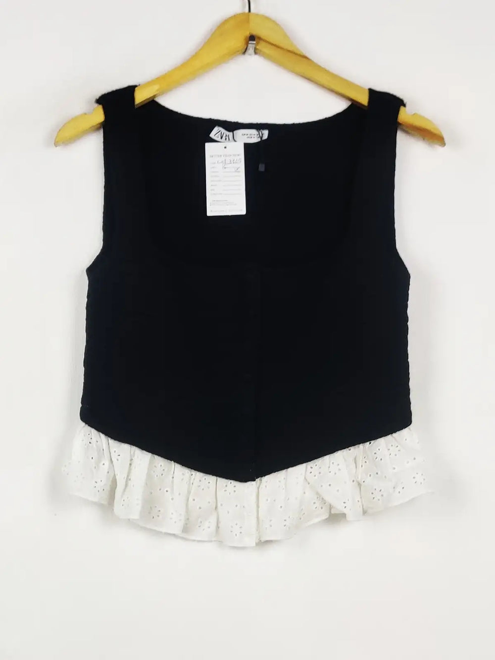 Buy online pre-used pre-loved 100% authentic & Original branded Zara (WCT-3369) available in Pakistan. Top international brands avilable.