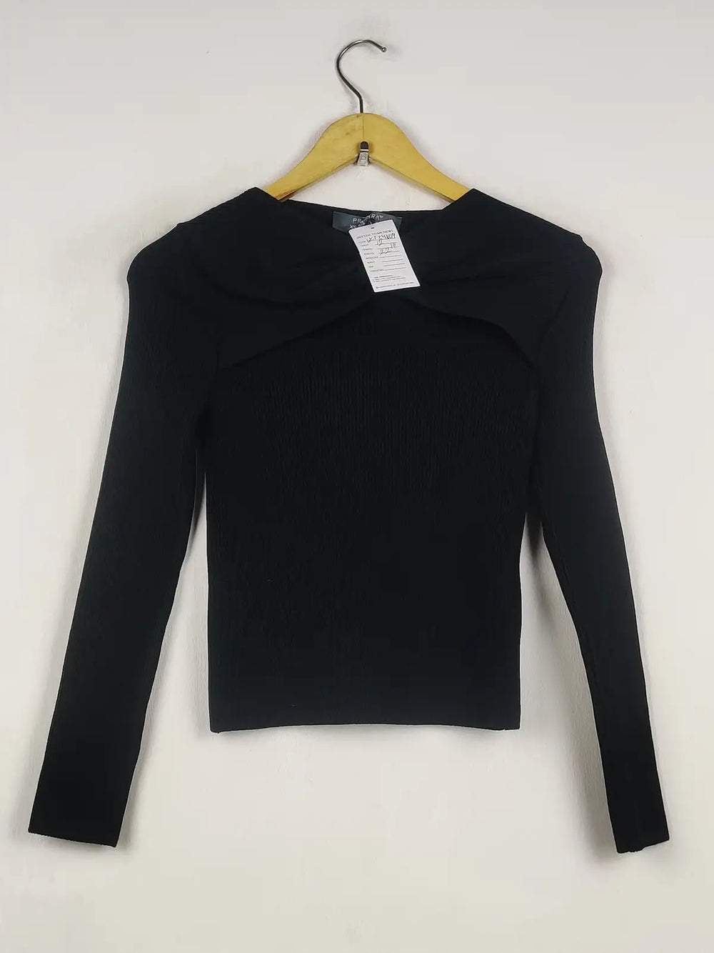 Buy online pre-used pre-loved 100% authentic & Original branded Primark (WCT-3409) available in Pakistan. Top international brands avilable.