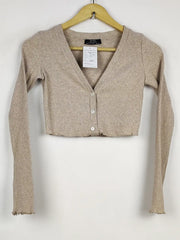 Buy online pre-used pre-loved 100% authentic & Original branded Bershka (WCT-3472) available in Pakistan. Top international brands avilable.