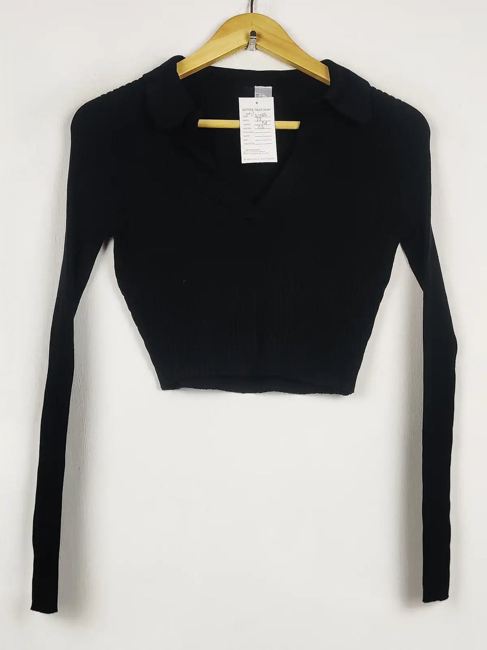 Buy online pre-used pre-loved 100% authentic & Original branded Unknown Brand (WCT-3486) available in Pakistan. Top international brands avilable.